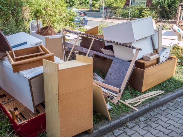 Best Moving and Downsizing Cleanouts  in Raeford, NC
